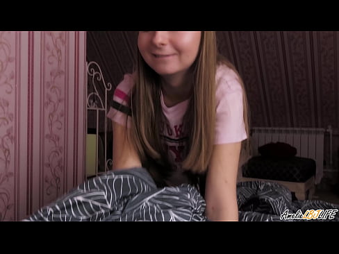 ❤️ Blondie duboko siše svoju drugu prijateljicu i dobiva spermu u usta ❌ Porno na bs.pornsos-com.ru ❌❤